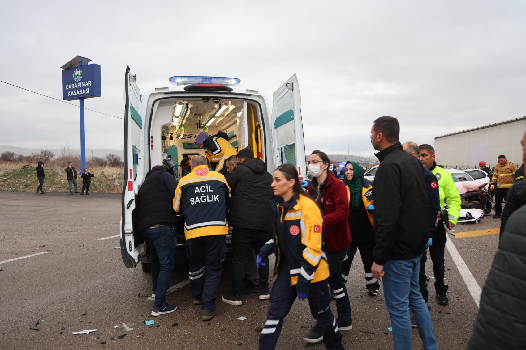 Kazada eşi ve 2 çocuğunu kaybeden anneden acı haber