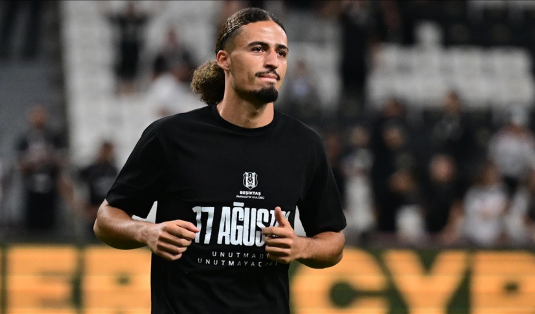 Beşiktaş'ta Taylan Bulut kadrodan çıkarıldı!