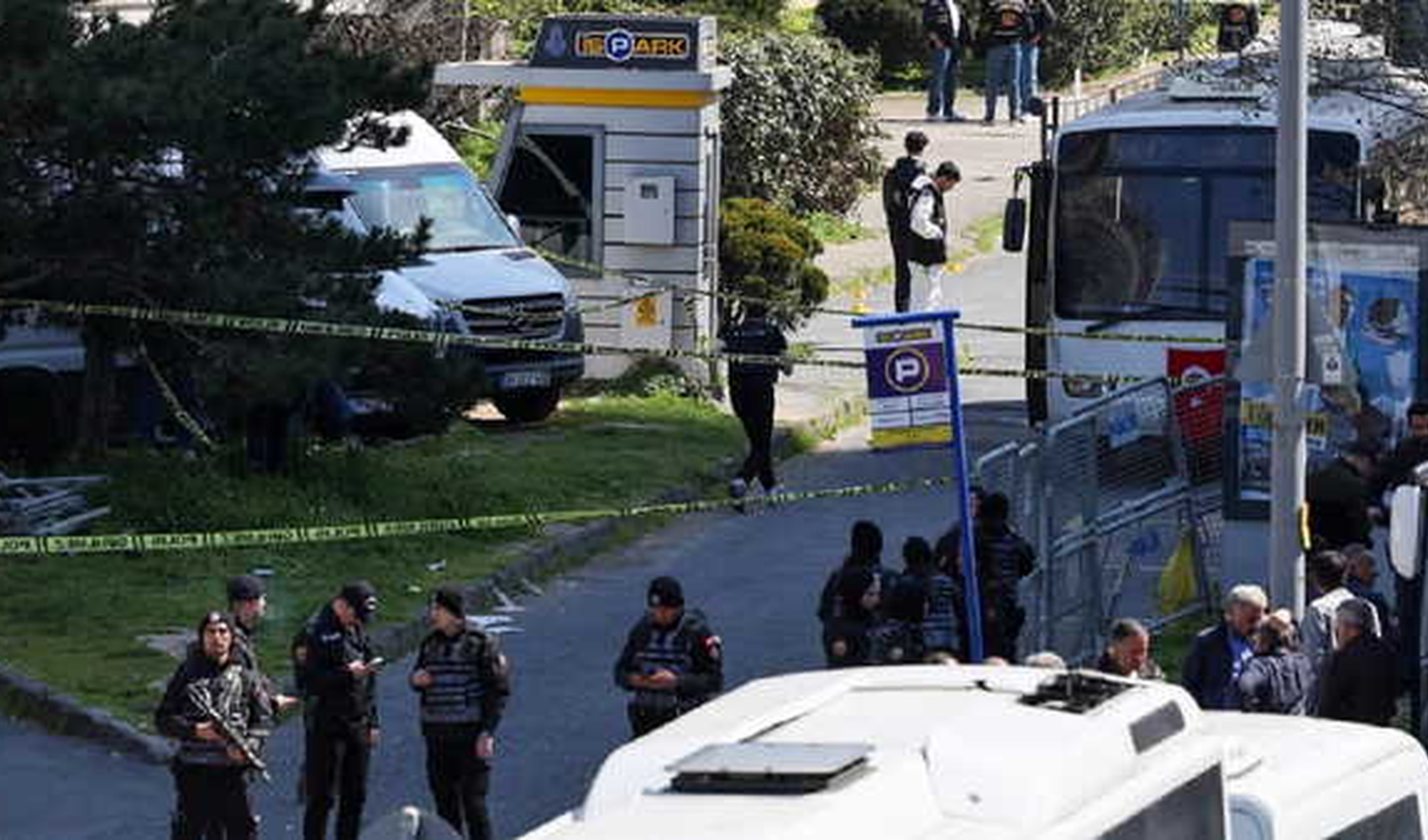 İsrail konsolosluğu önündeki çatışmayla ilgili gözaltı sayısı 14'e çıktı