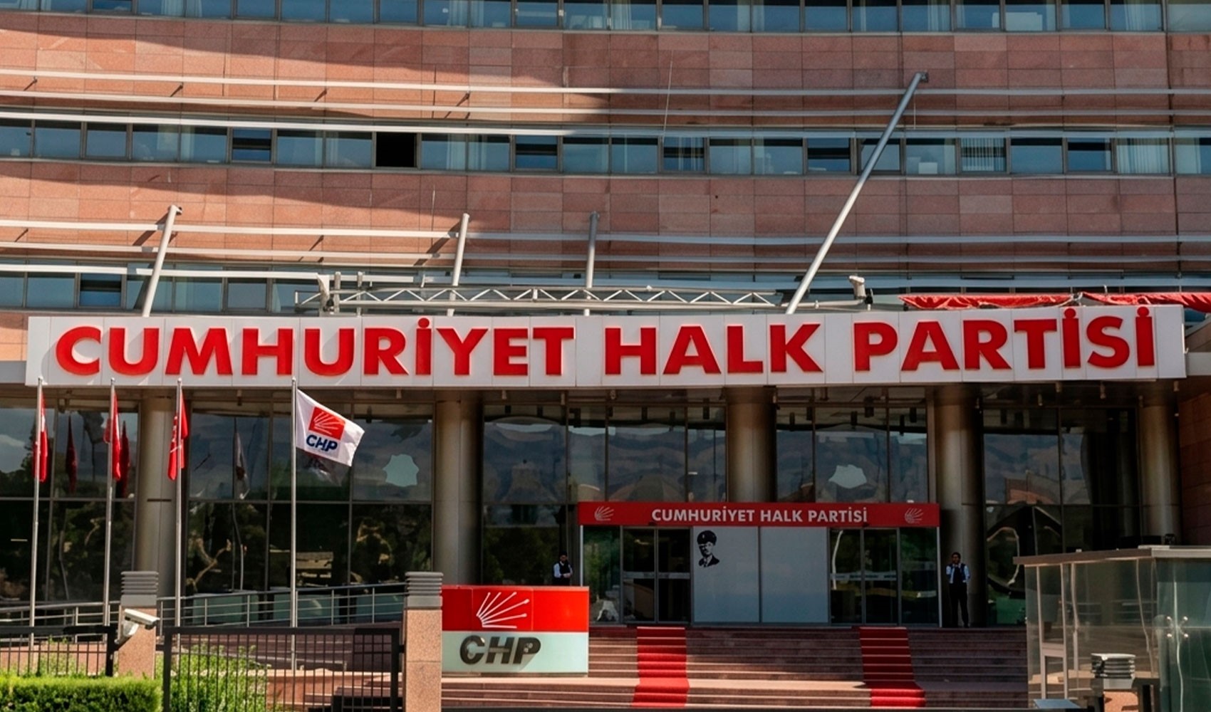 CHP, Türk siyasetinin omurgasıdır