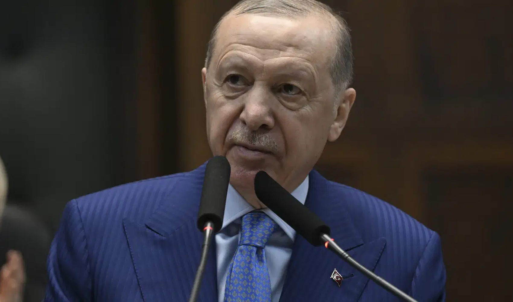 Erdoğan'dan polis müdahalesi ve toplu gözaltılar gölgesinde kutlama mesajı