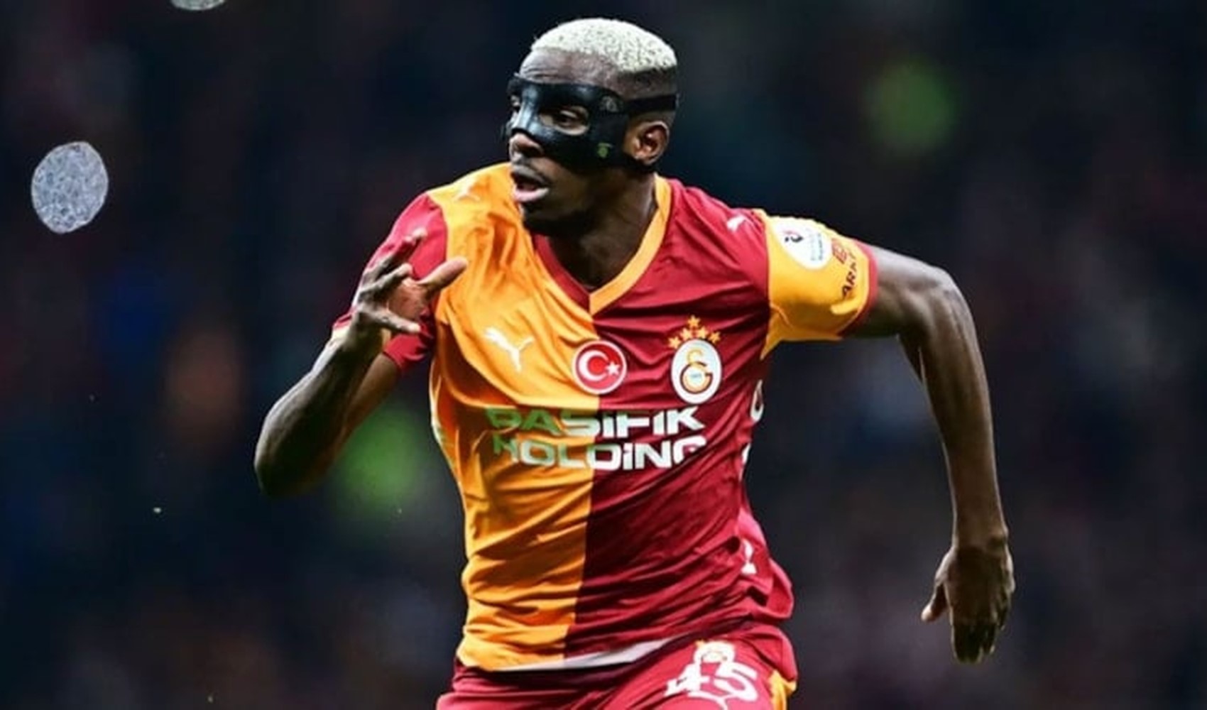 Şampiyonluk sonrası Osimhen'den Fenerbahçe'ye olay gönderme