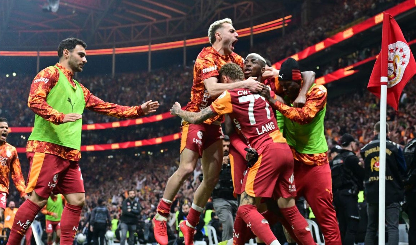 Galatasaray şampiyonluk sonrası yaptığı paylaşımı kaldırdı