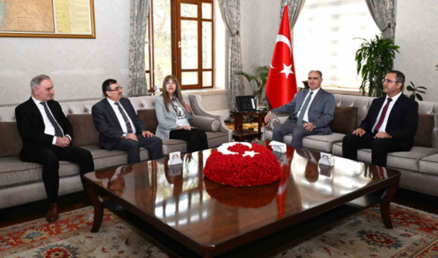 Vali Özkan'dan kayıt dışı istihdama karşı sosyal adalet vurgusu