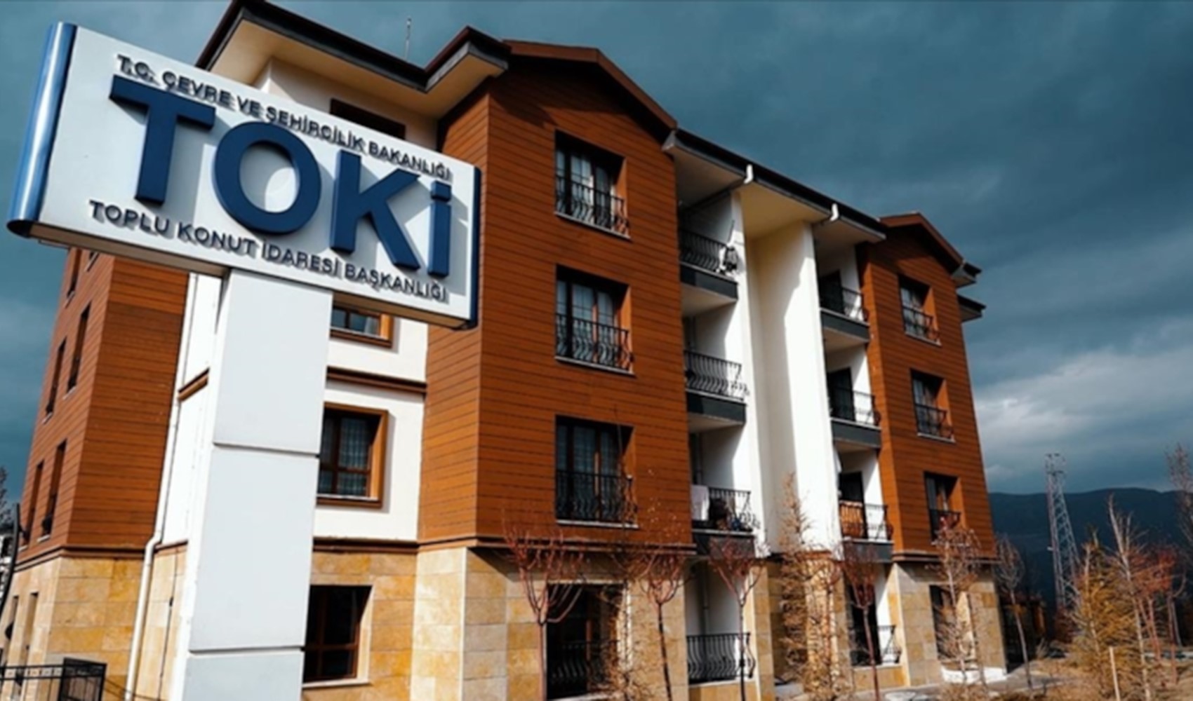 TOKİ kurası çekildi, ortada temel bile yok