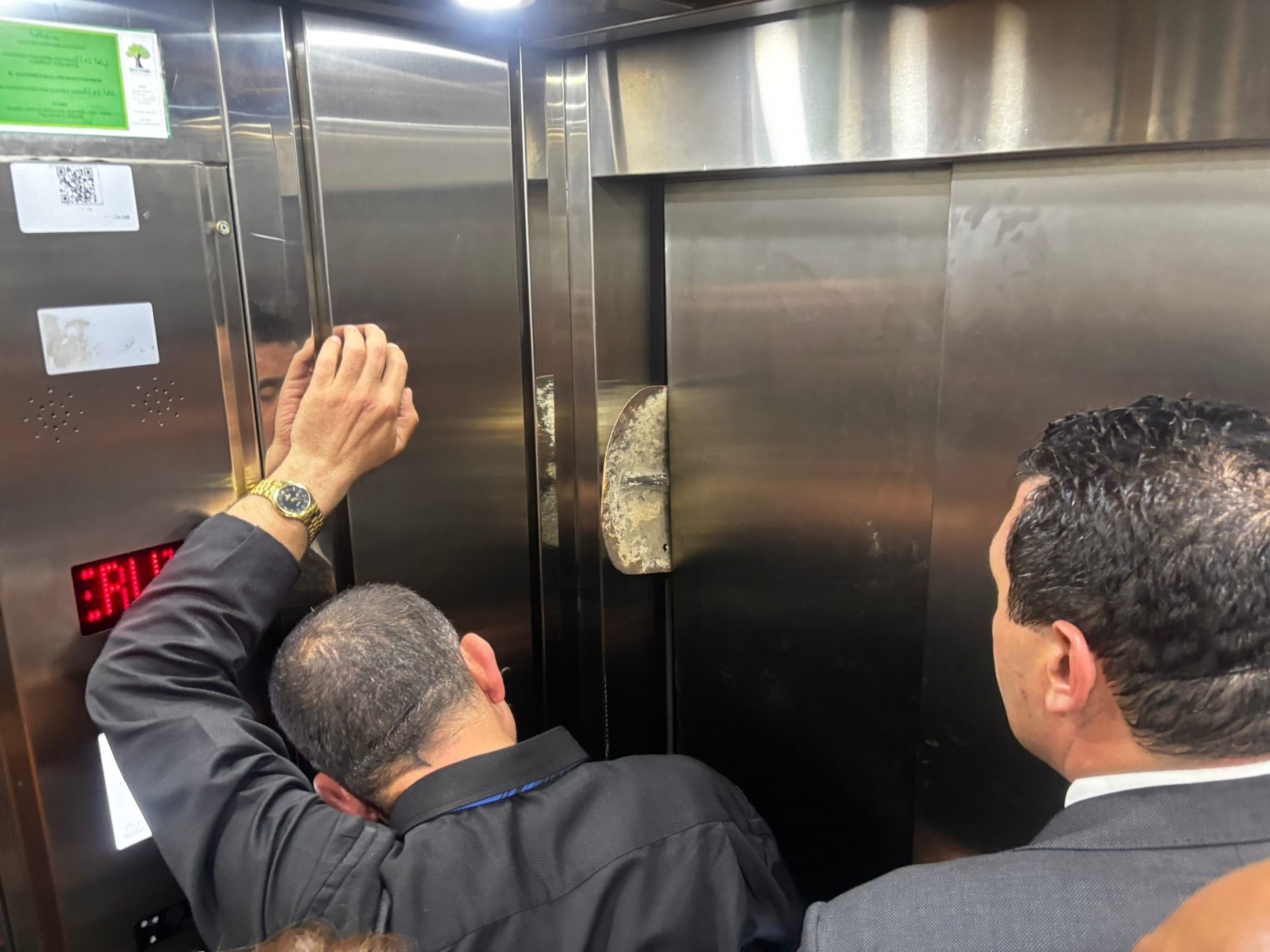 CHP heyetine Gaziantep'te asansör şoku