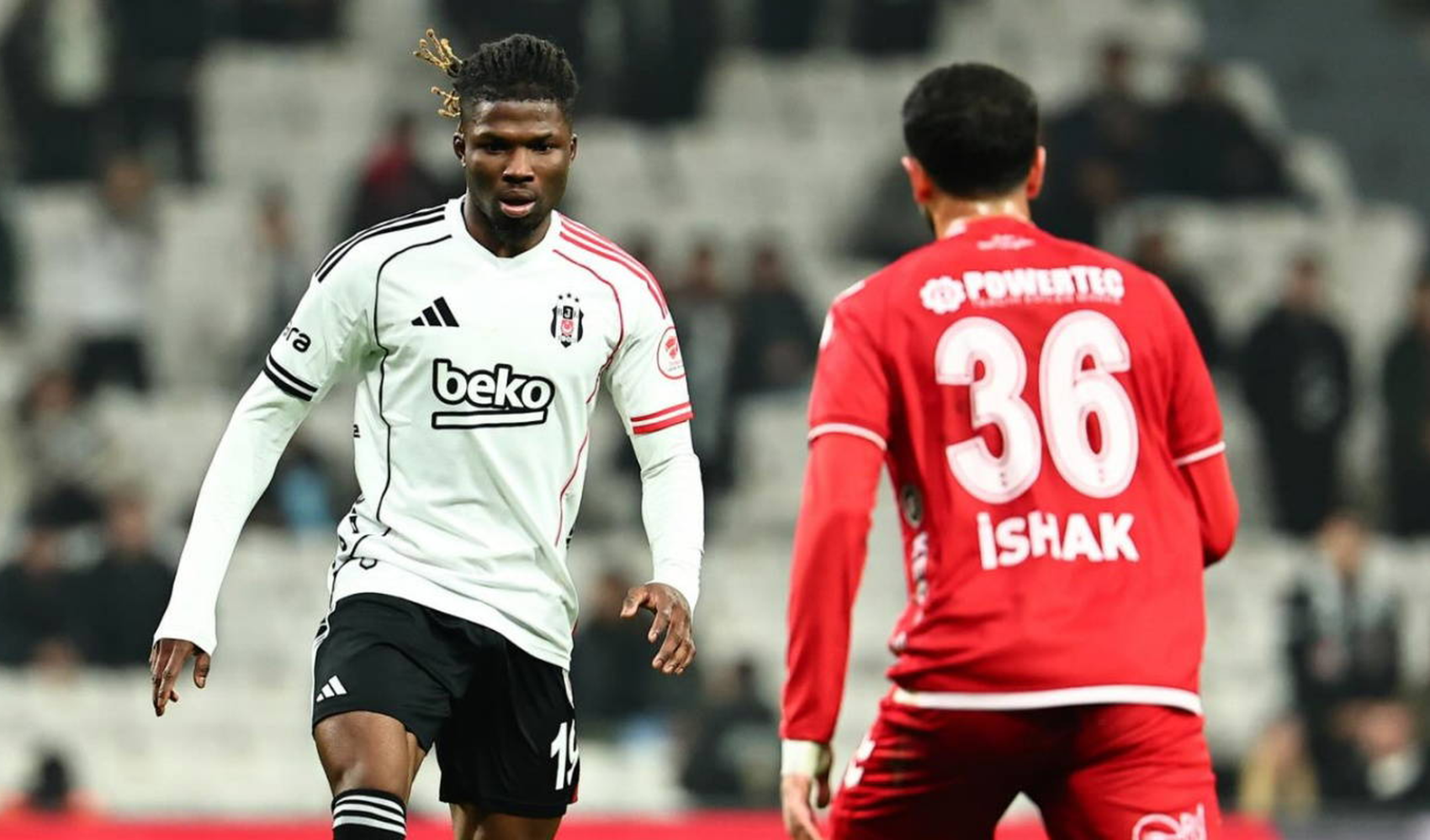 Beşiktaş, El Bilal Toure için ilk adımı attı