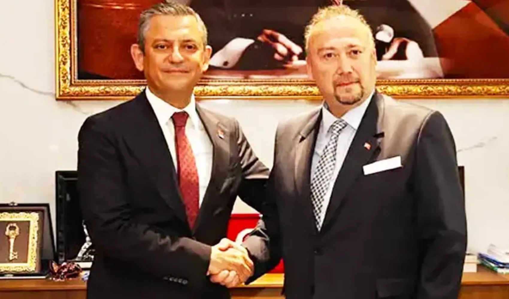 Özkan Yalım, Özgür Özel ile ilgili yeni ifade verecek
