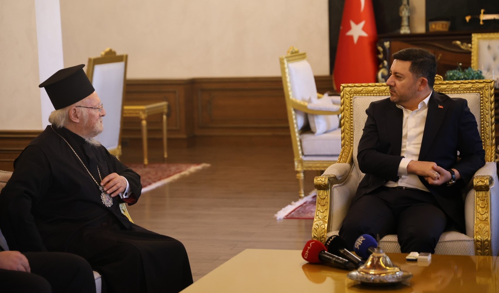 Fener Rum Patriği Bartholomeos Nevşehir'de bir dizi ziyaret gerçekleştirdi: Vali ve Belediye Başkanı ile buluştu