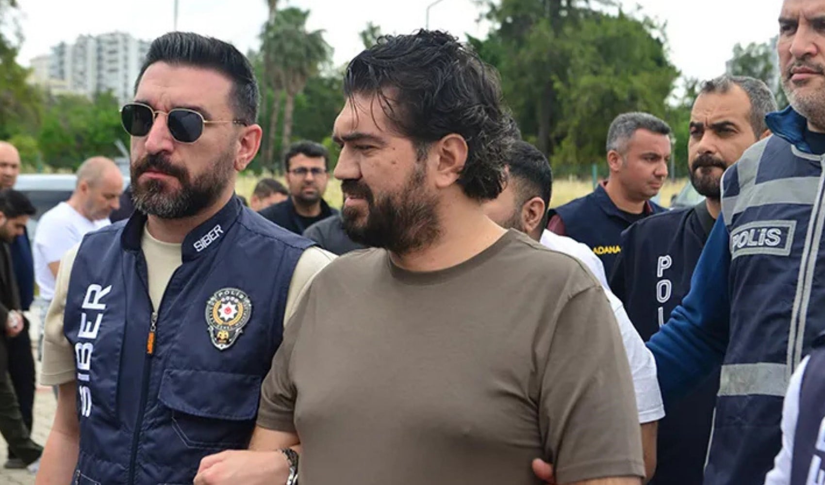 244 sayfalık ifadeden servet listesi çıktı: ROK’un mal varlığı gündem oldu