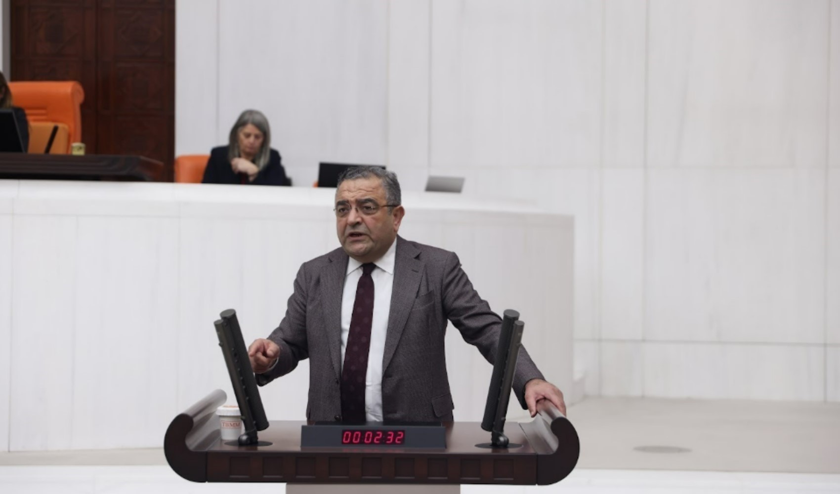 Tanrıkulu'ndan 19 Mayıs mesajı: Eriyen bir nesil, çalınan bir gelecek