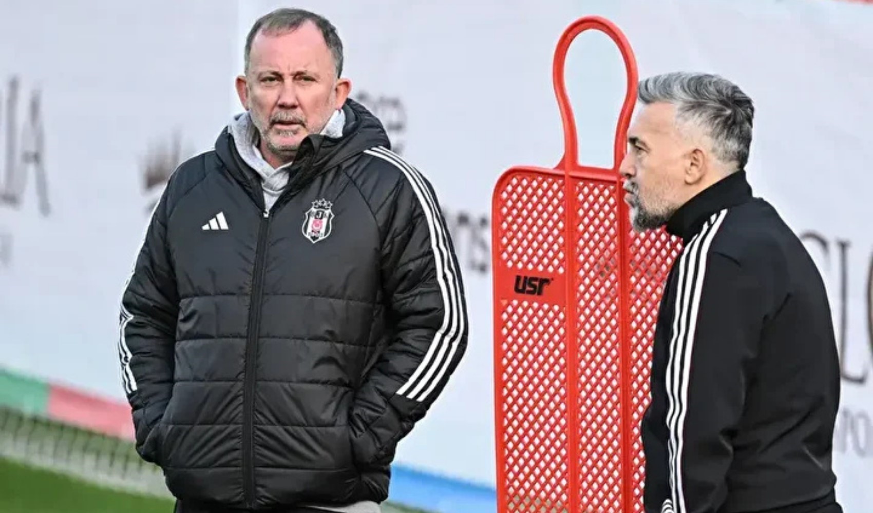 Beşiktaş'tan bir ayrılık haberi daha