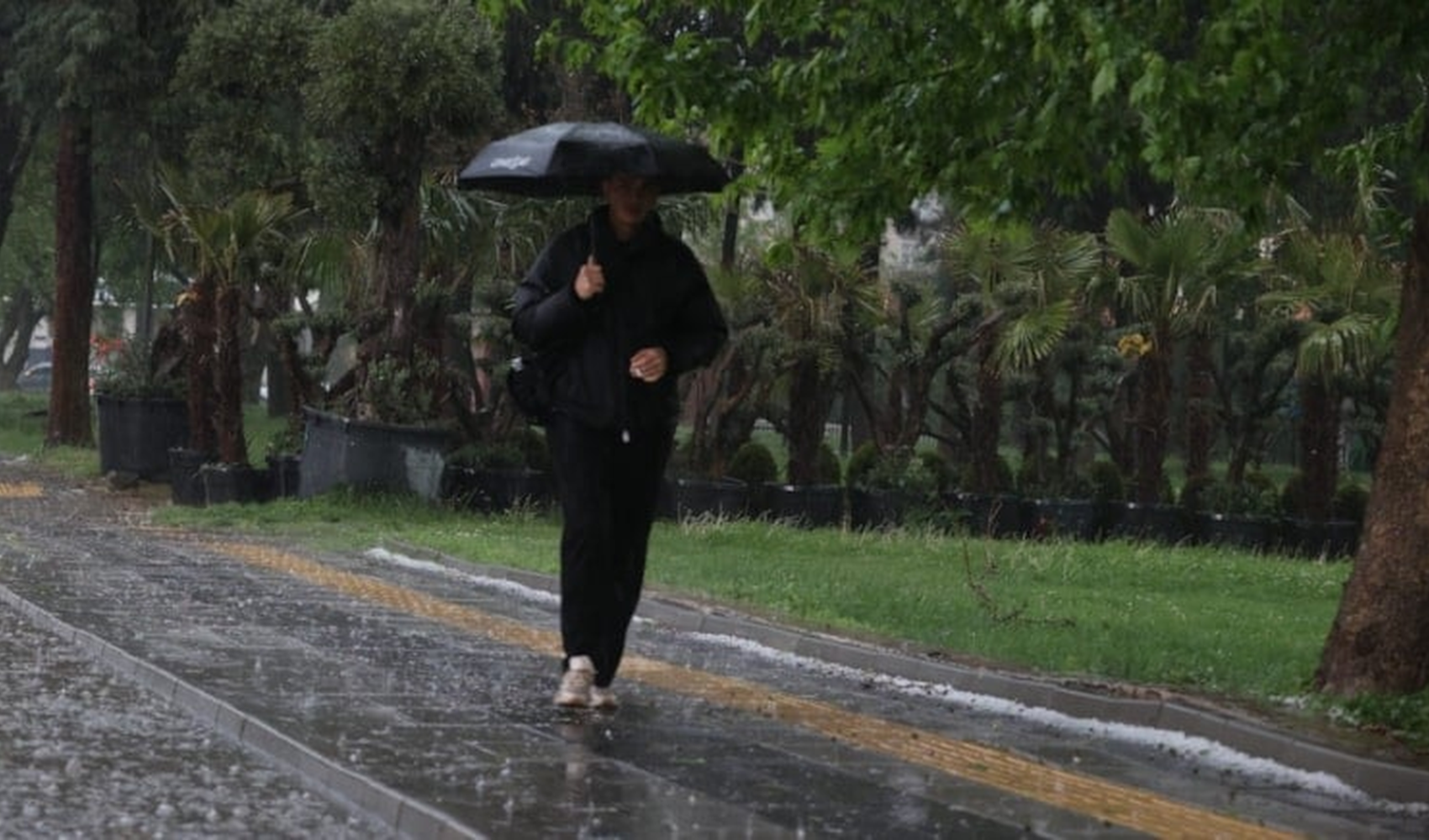 AKOM'dan İstanbul uyarısı: Fırtına günlerce sürecek
