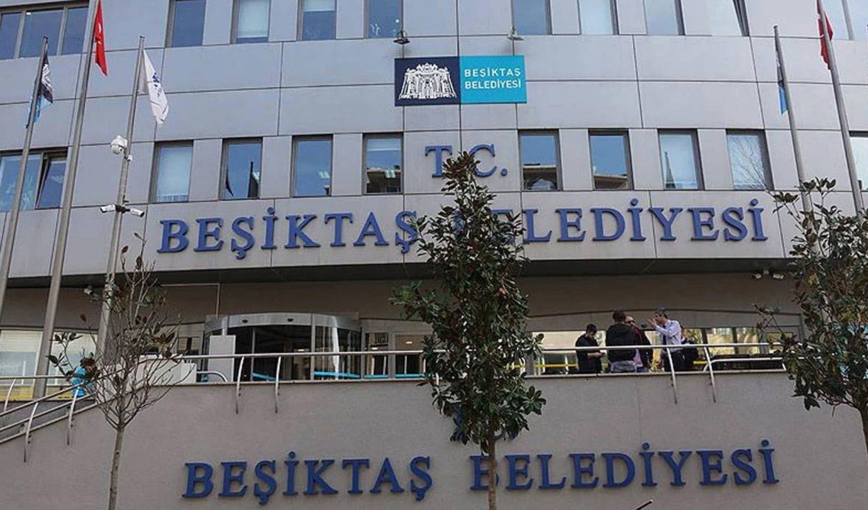Beşiktaş Belediyesi'ne operasyon