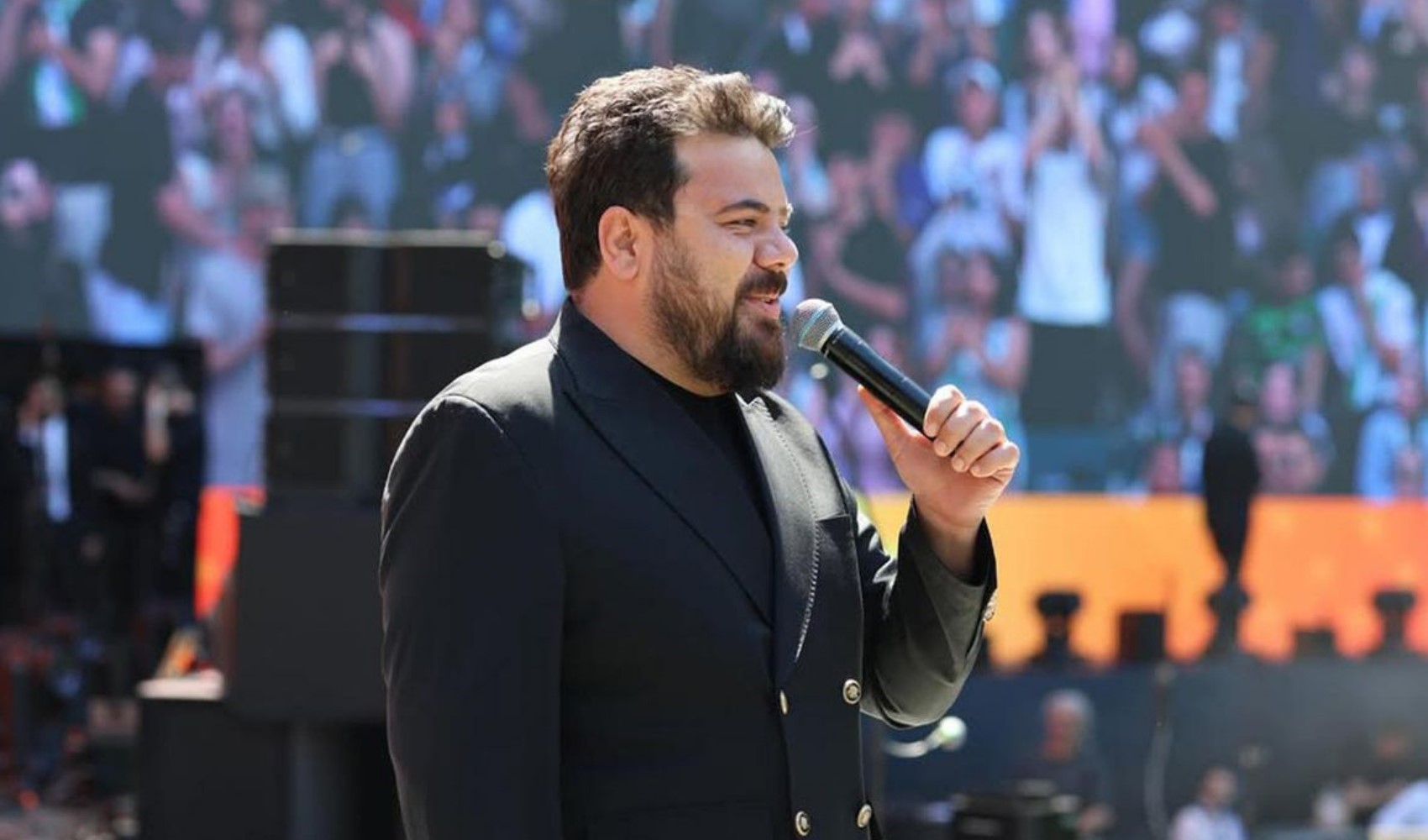 AKP'de Eser Yenenler krizi