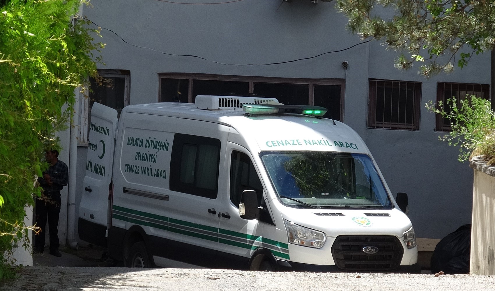 Malatya'da 18 yaşındaki genç kız parkta ölü bulundu