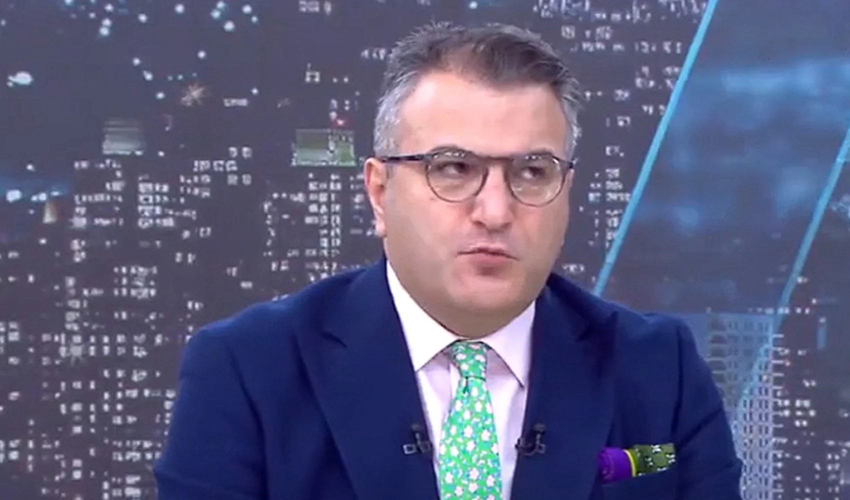 Cem Küçük'ten sipariş kulis itirafı: 'Tartışılması isteniyormuş'