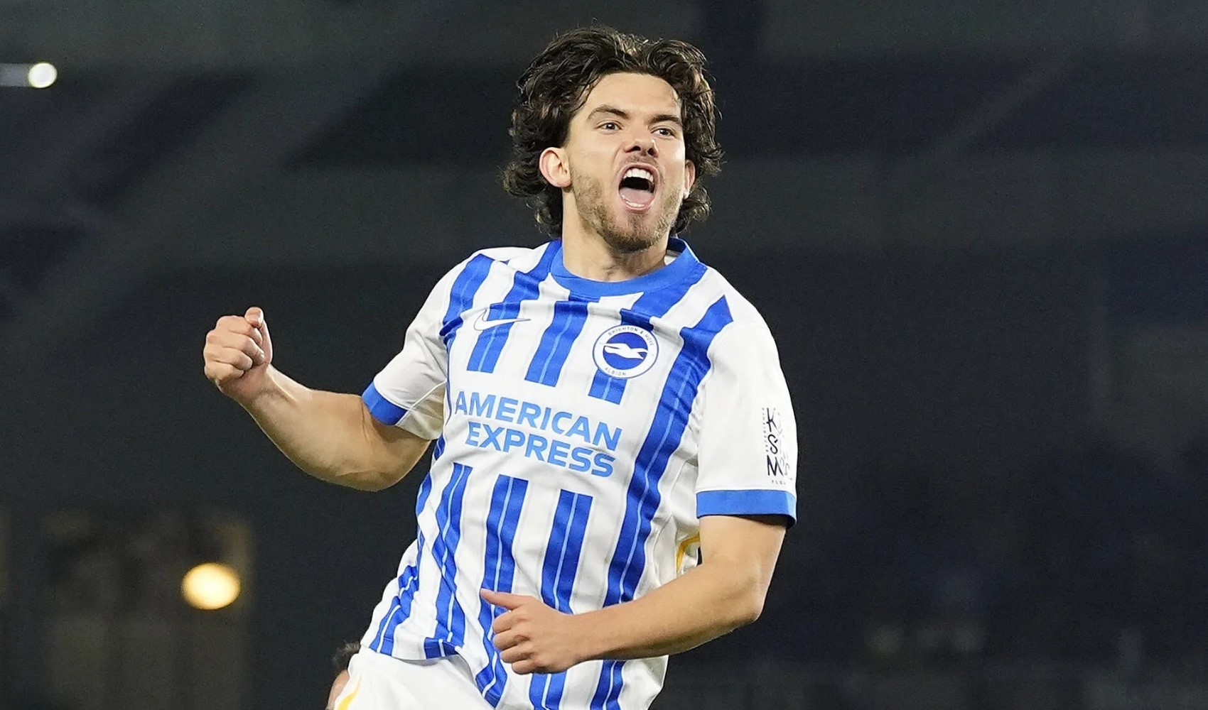 Brighton'da sezonun futbolcusu seçildi: 'Premier League'de Ferdi Kadıoğlu fırtınası'