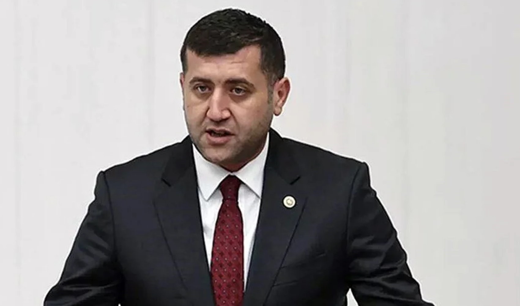 MHP'li Baki Ersoy: TMSF’nin bir lig içerisinde 2 kulübü yönetme yetkisi yok