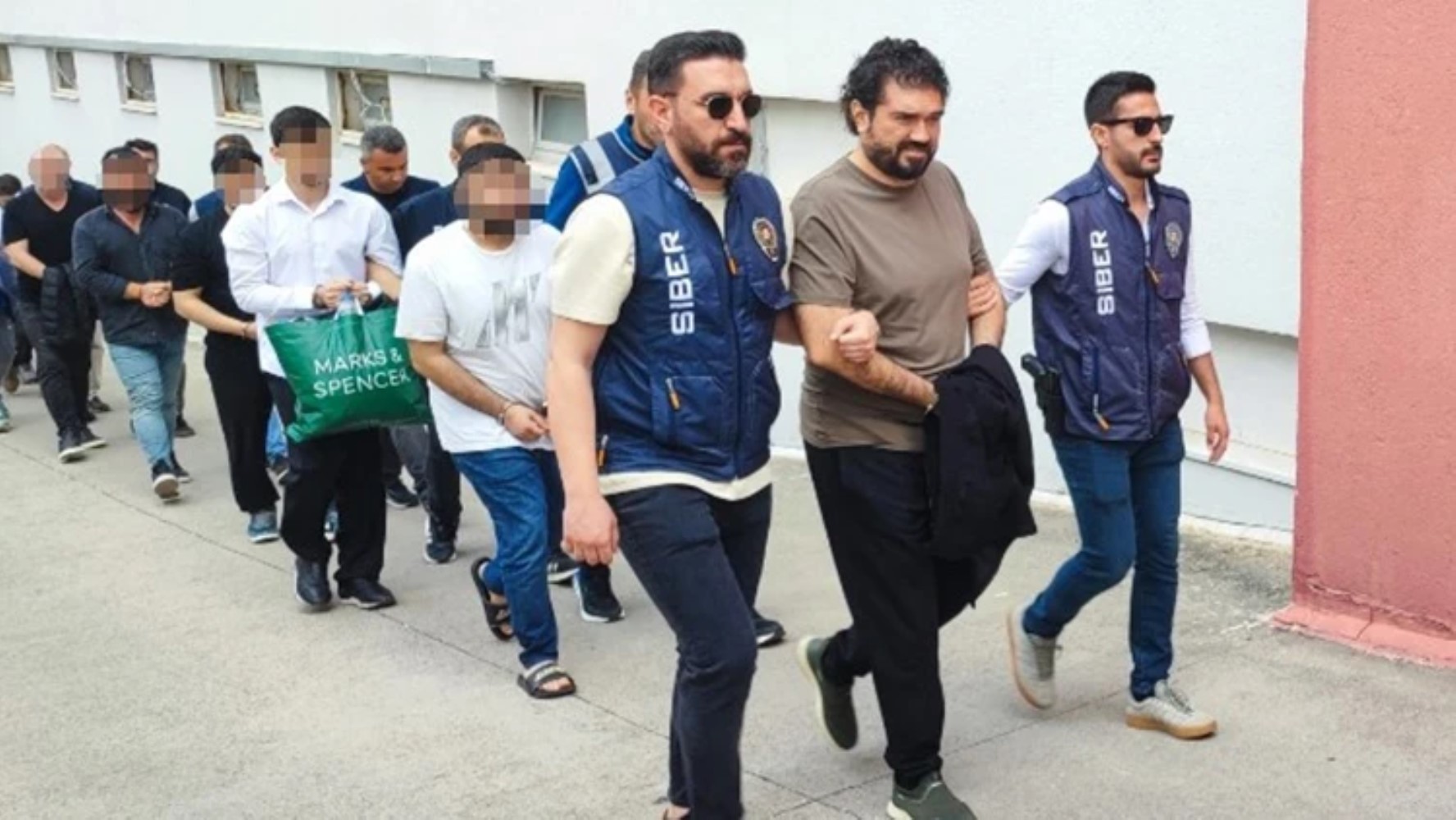 ROK soruşturmasında ayrıntılar ortaya çıkıyor: Şifresi kırılan telefon ağı devasa ağı ortaya çıkardı! Halil Falyalı detayı