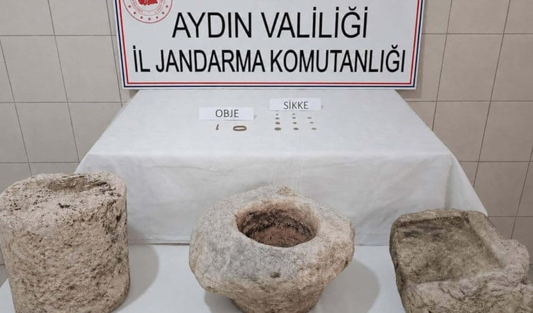 Roma dönemine ait tarihi eserler ele geçirildi