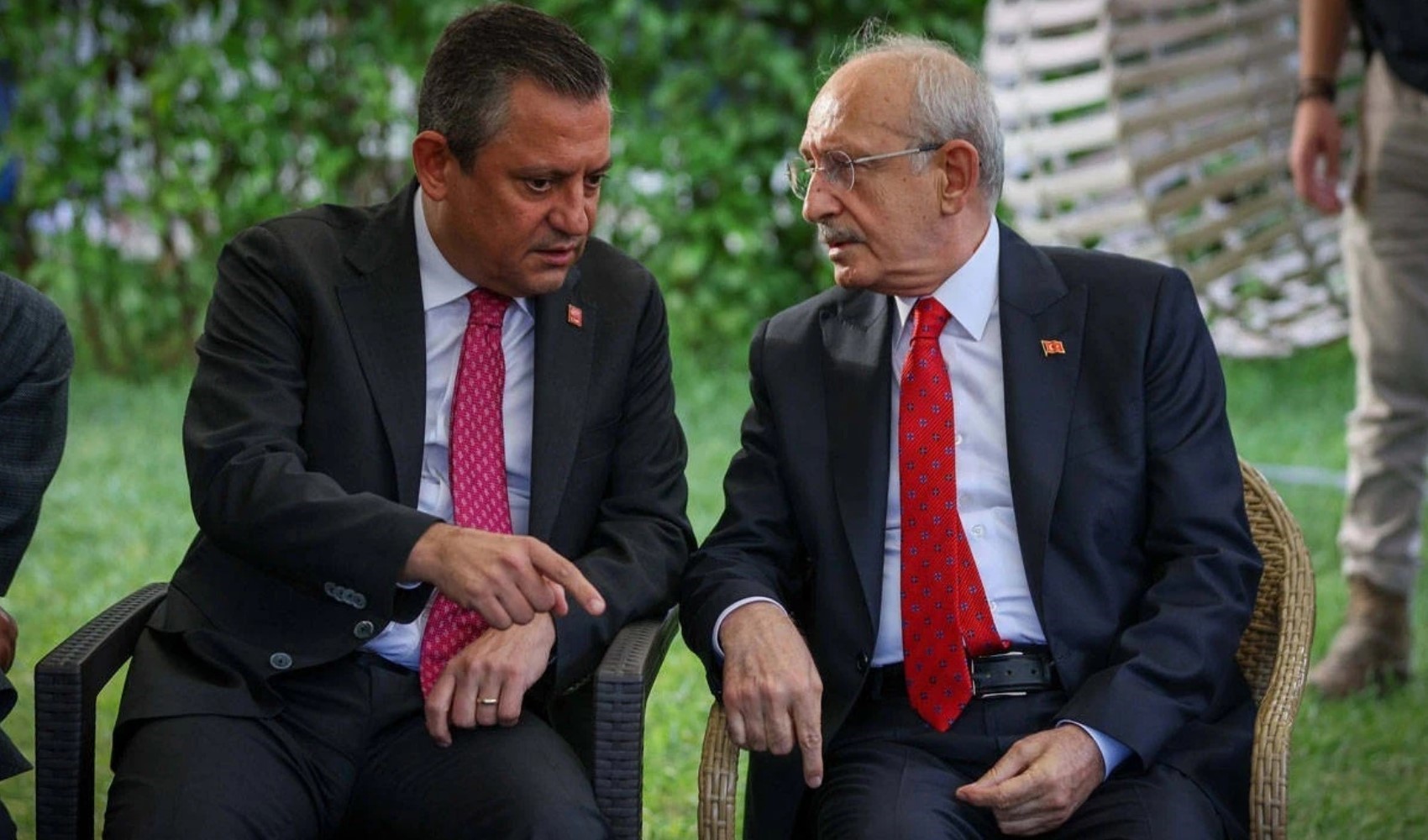 Son Dakika... CHP'de Kılıçdaroğlu hareketliliği: Özgür Özel A takımını topladı