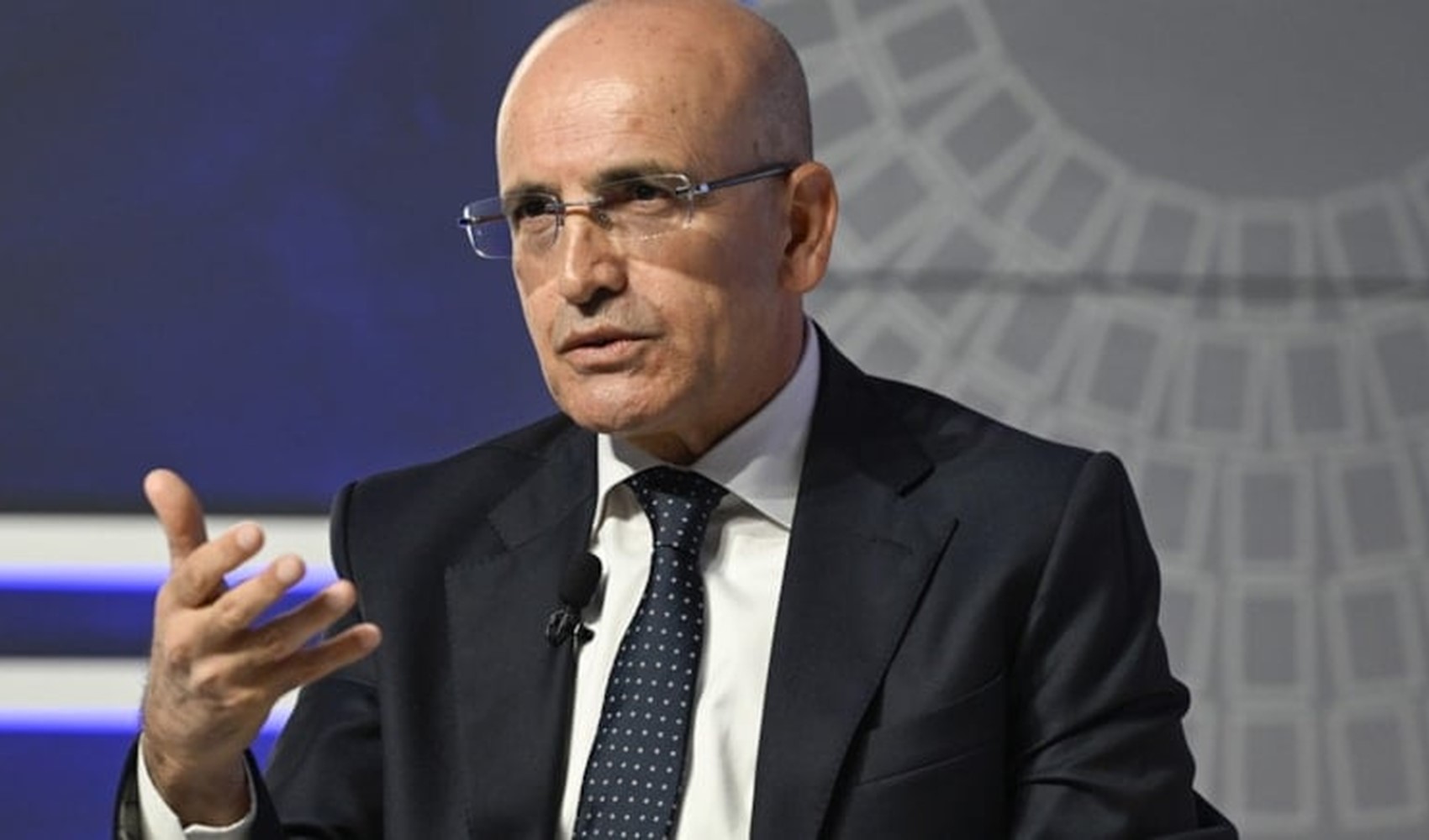 Ekonomi yönetiminde Mehmet Şimşek başkanlığında acil toplantı