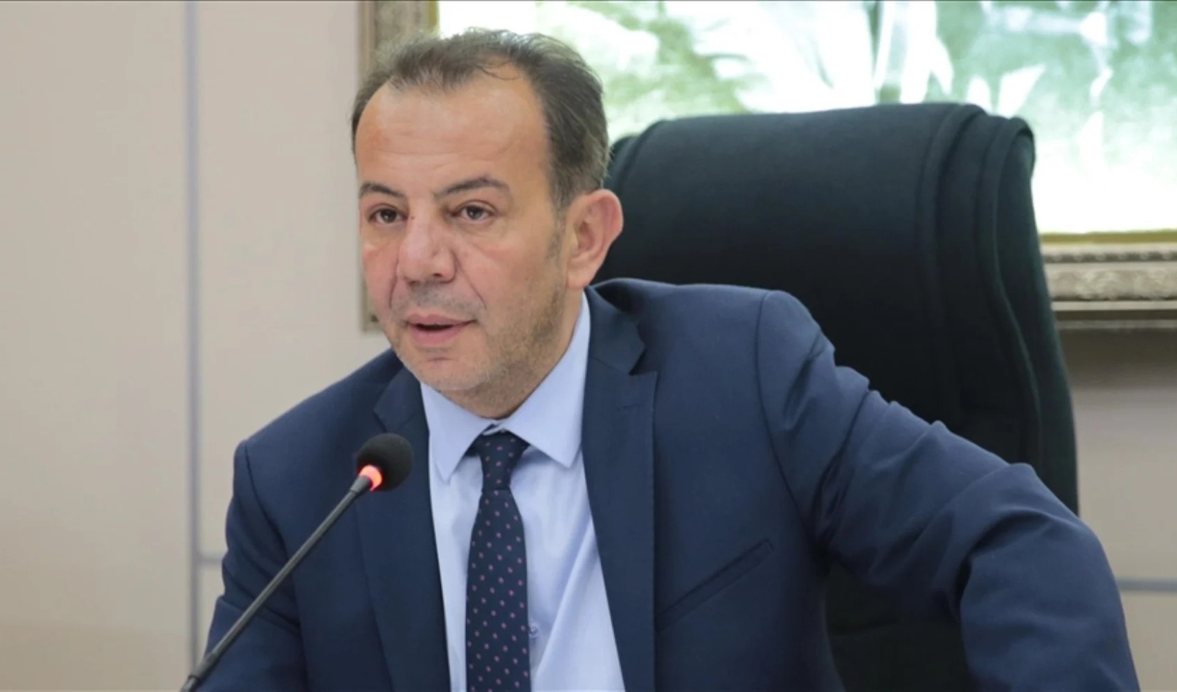 Tanju Özcan'dan Özgür Özel'e destek paylaşımı