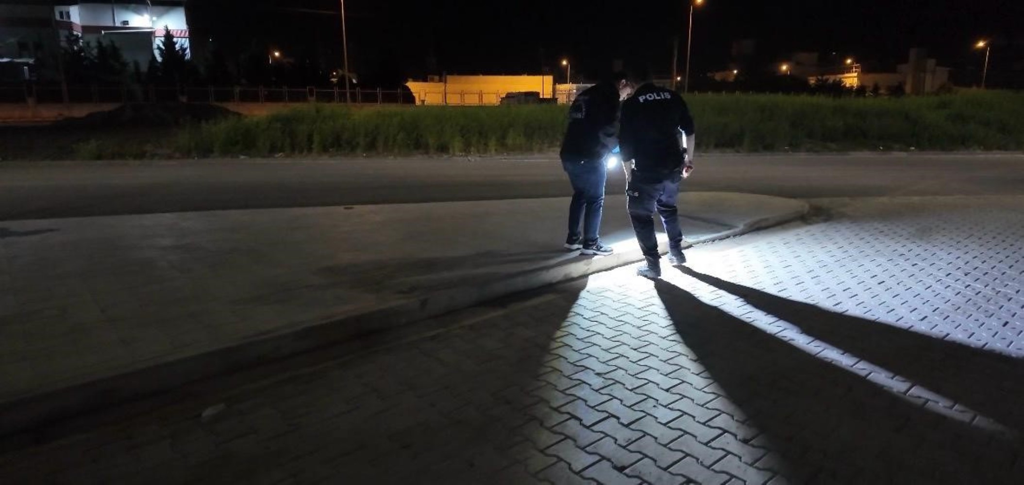 Kayınbaba kızıyla boşanma aşamasındaki damadını vurdu