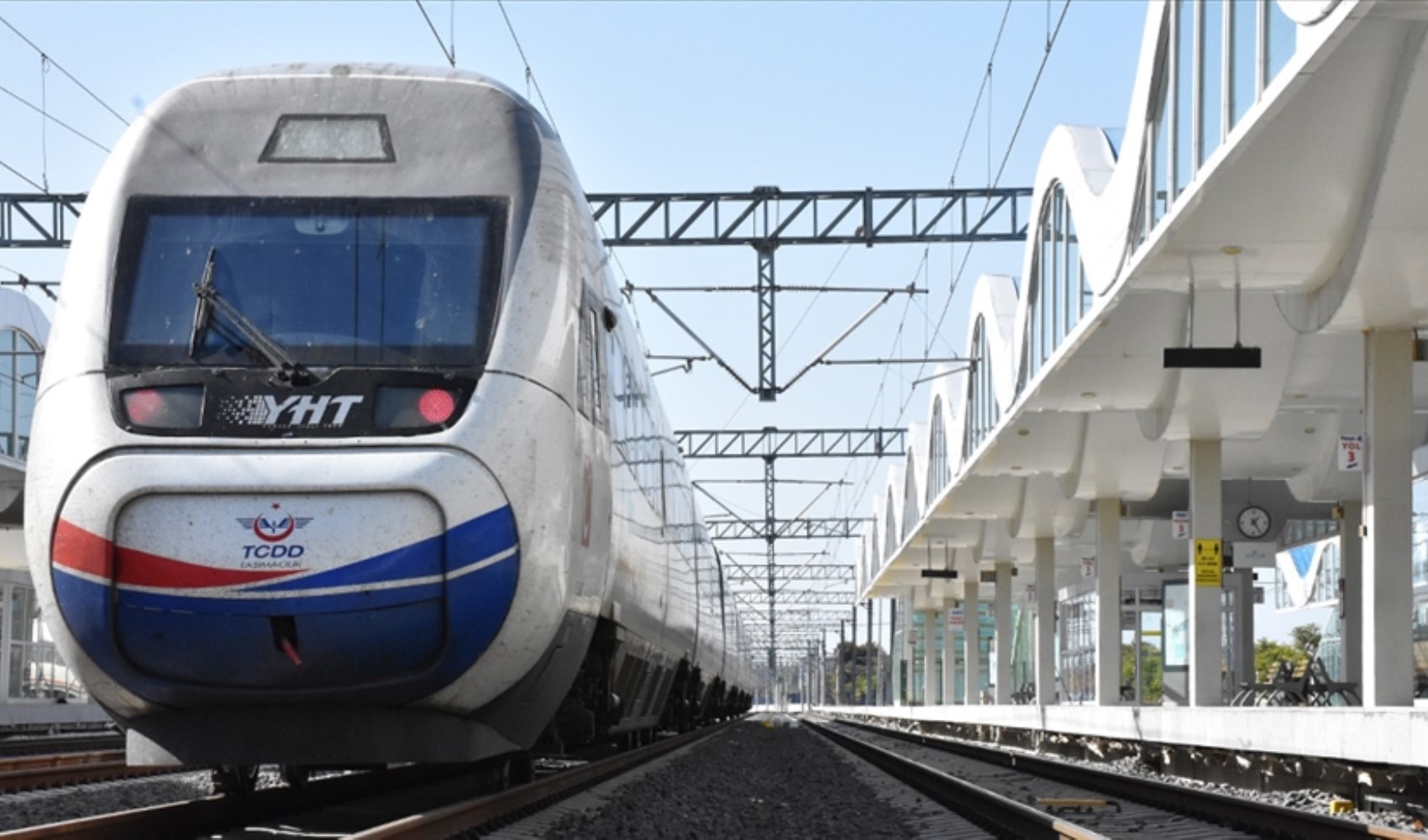3 kenti birbirine bağlayan hızlı tren geliyor: Seyahat süresi 2 saat olacak