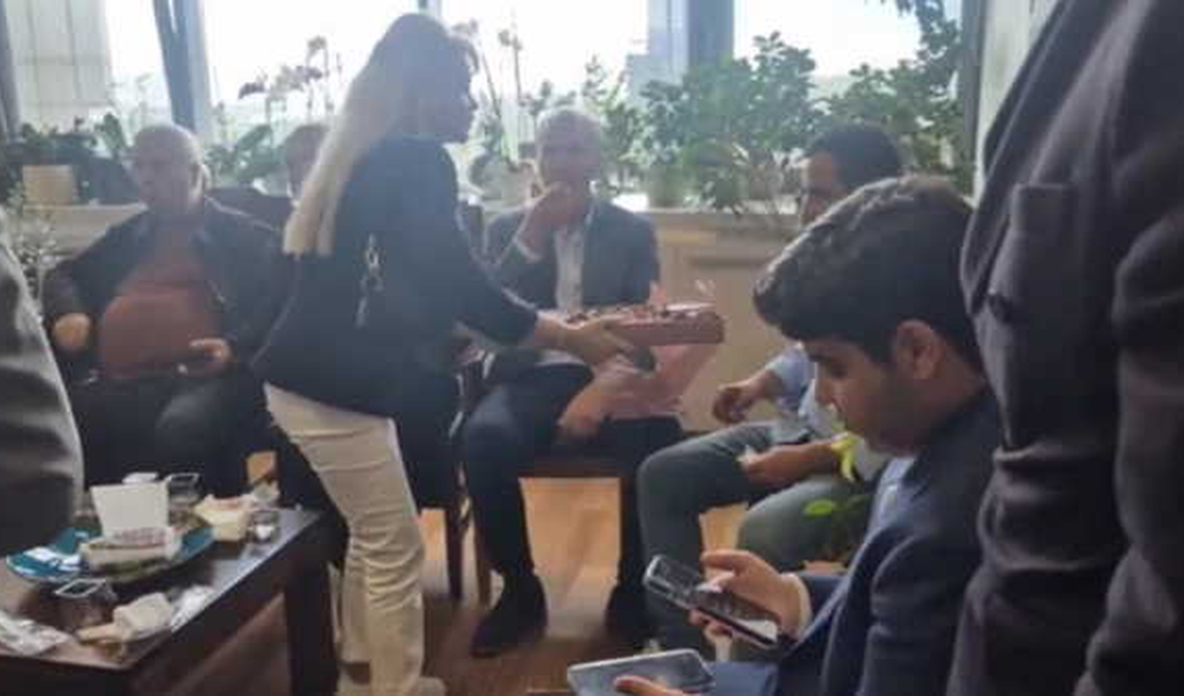 Polis müdahalesi sonrası Kılıçdaroğlu ekibi kutlama yaptı