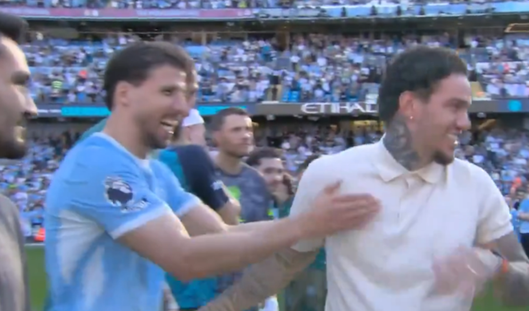 Ederson İlkay Gündoğan'ı pas geçti