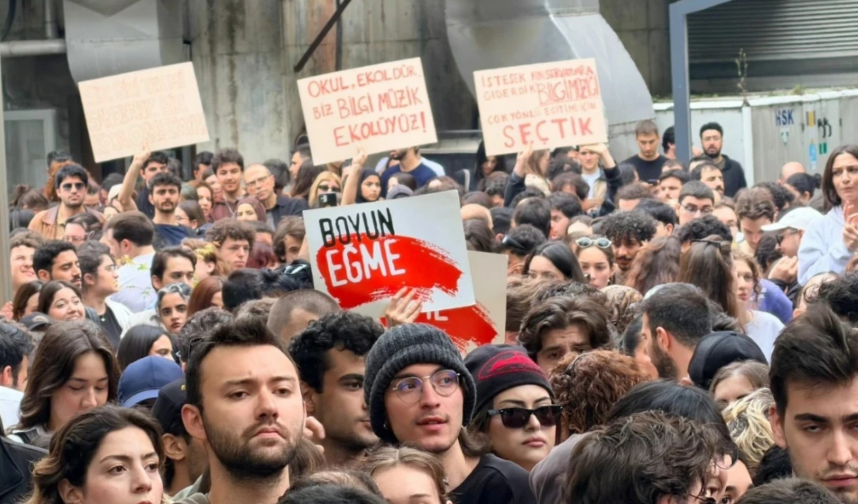 YÖK'ten Bilgi Üniversitesi açıklaması: Erdoğan’ın 'güçlü hassasiyetiyle' açılmış