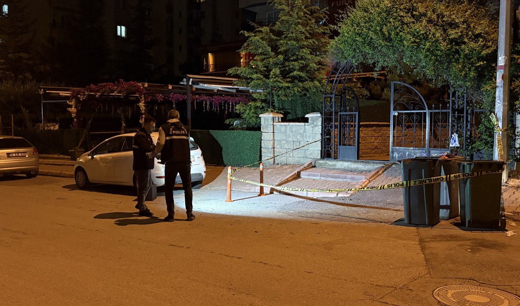 Darp edilen kadını kurtarmaya çalışan kardeşler bıçaklandı