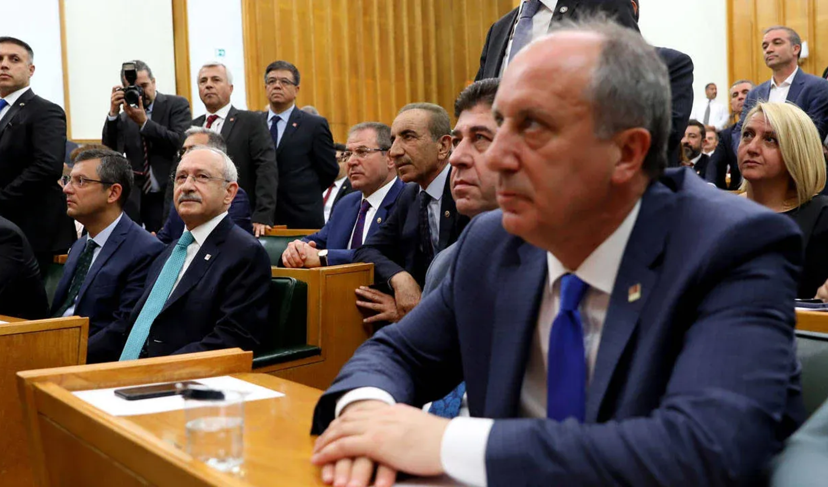 Muharrem İnce’den Özgür Özel’e büyük jest: Otobüsünü tahsis etti