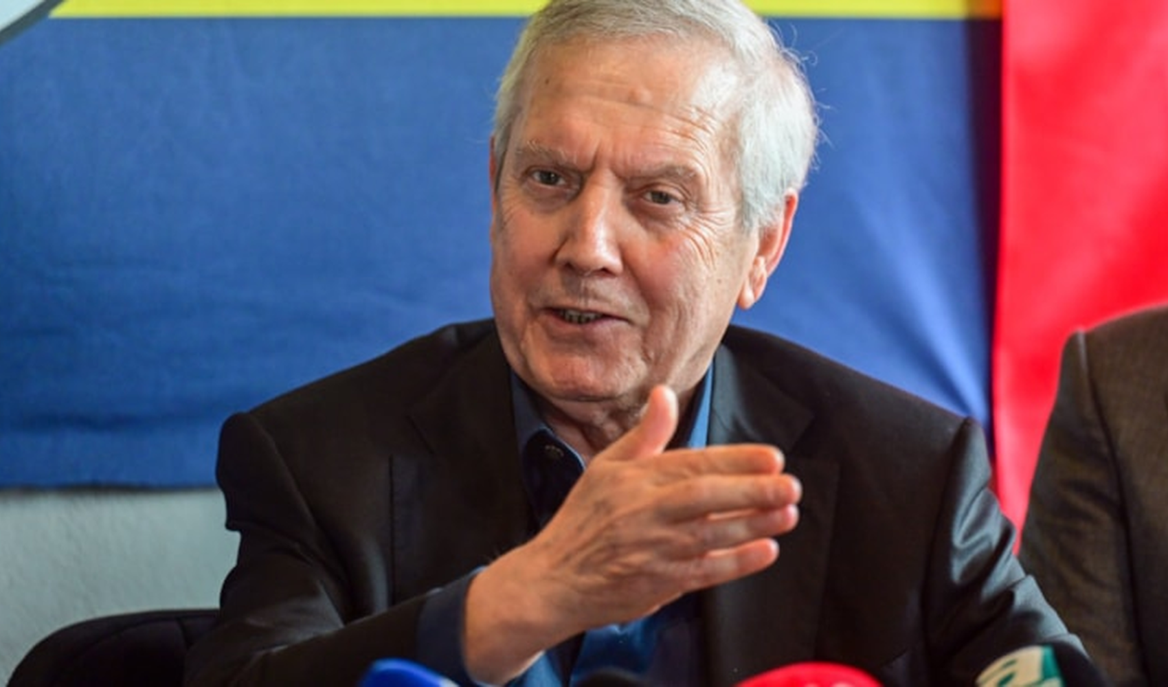 Aziz Yıldırım, Fenerbahçe'nin mali durumu hakkında konuştu