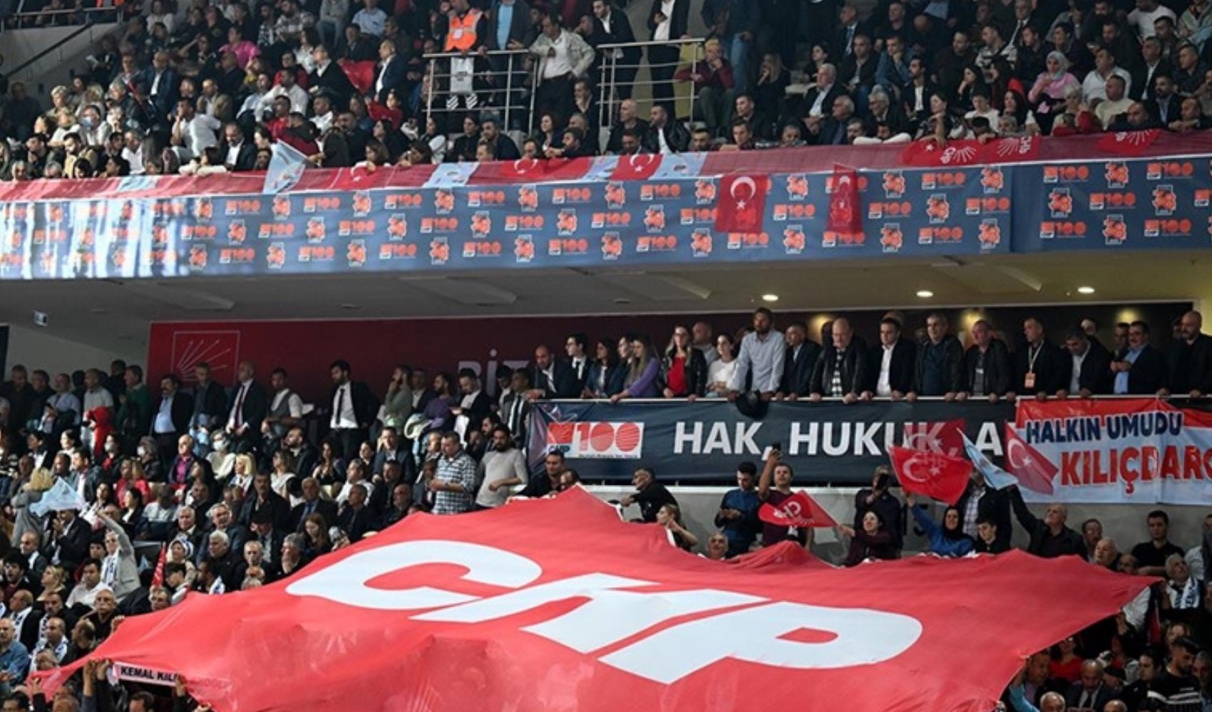 CHP'de Kurultay senaryosu netleşiyor