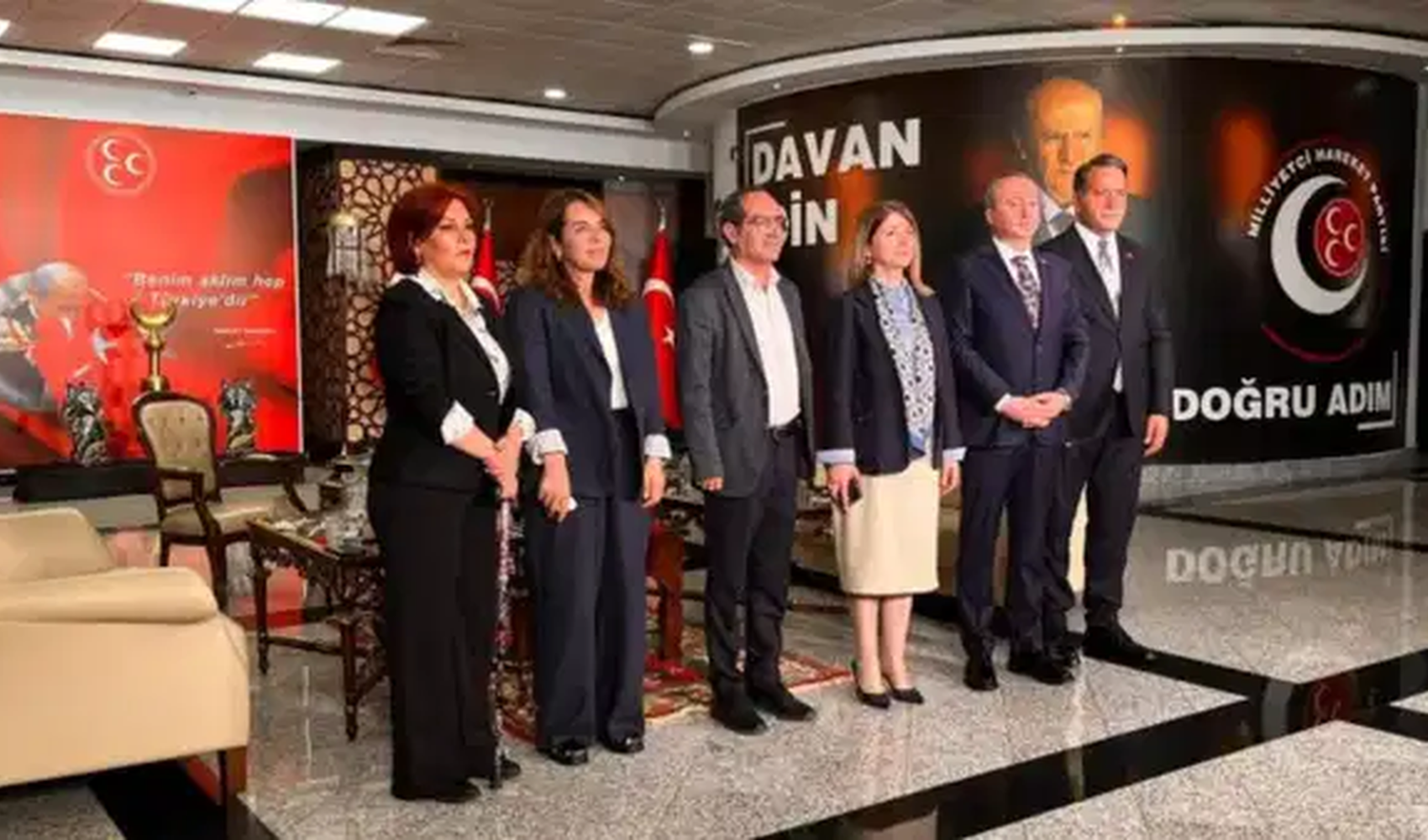 DEM Parti ve MHP arasında bayram ziyareti