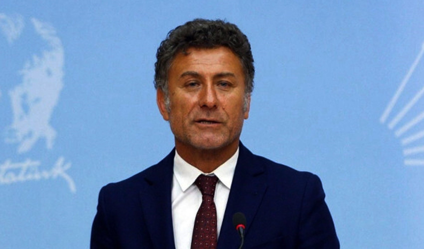 CHP'li Orhan Sarıbal’ın basın danışmanından istifa kararı