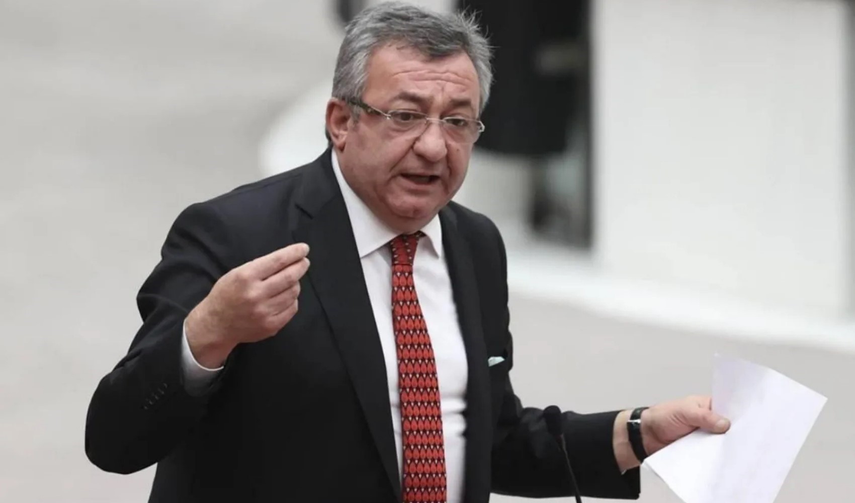 CHP’de 'pimi çekilmiş bomba' çıkışı!