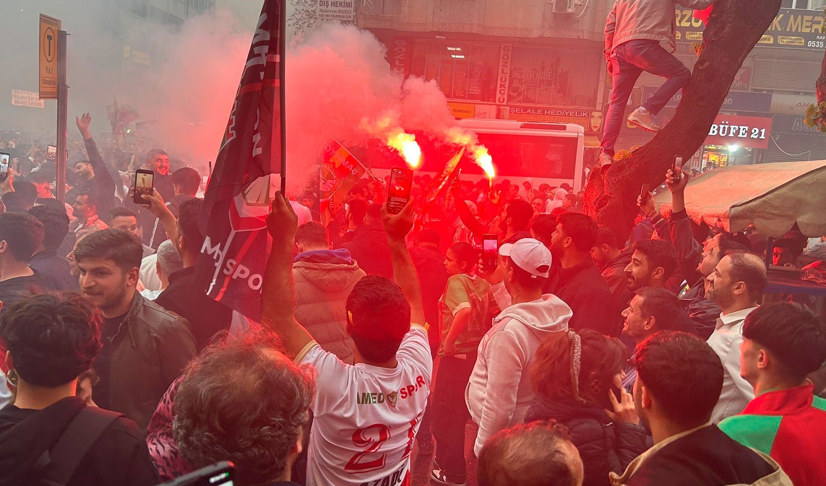 Amedspor'un kutlamalarında 11 yaralı, 10 gözaltı