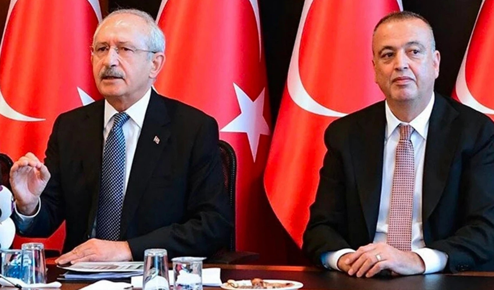 Operasyon sonrası dikkat çeken masa: Ataşehir'de kritik isimler aynı yemekte buluştu