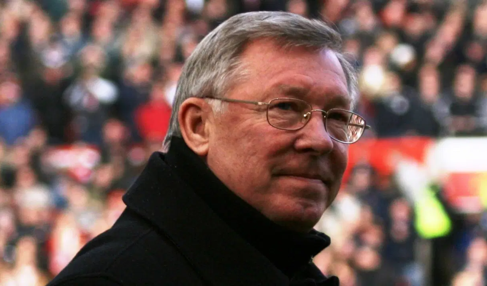Manchester United’ın efsane ismi Sir Alex Ferguson hastaneye kaldırıldı