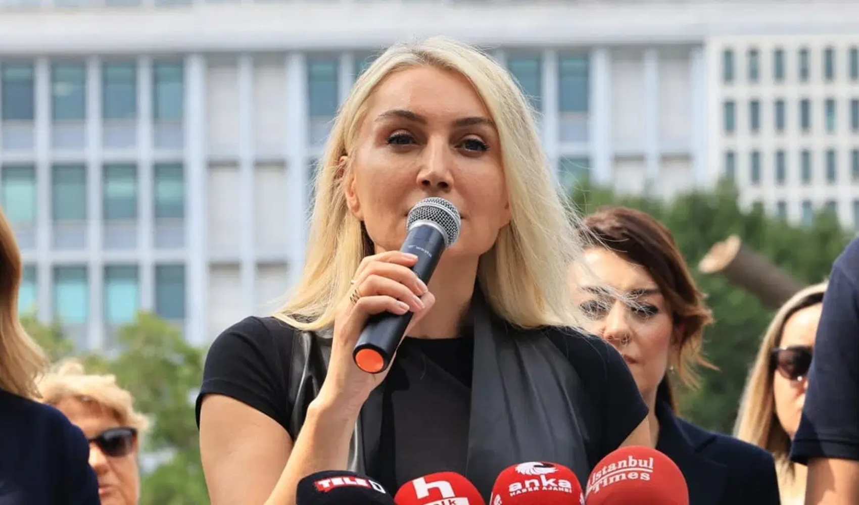 Dilek Kaya İmamoğlu'ndan sandık mesajı