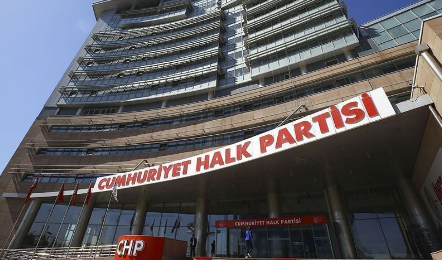 CHP'nin internet sitesinde dikkat çeken değişiklik!