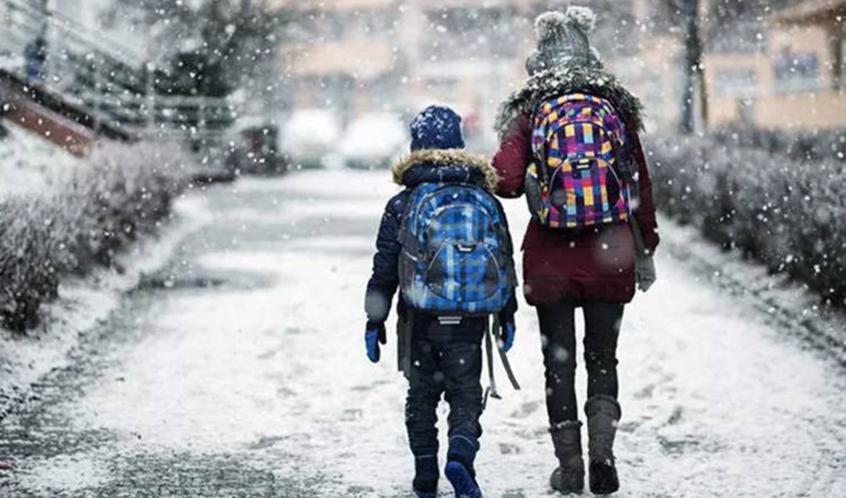 Mayıs ayında yağan kar okulları tatil ettirdi: O ilde eğitime 1 günlük ara