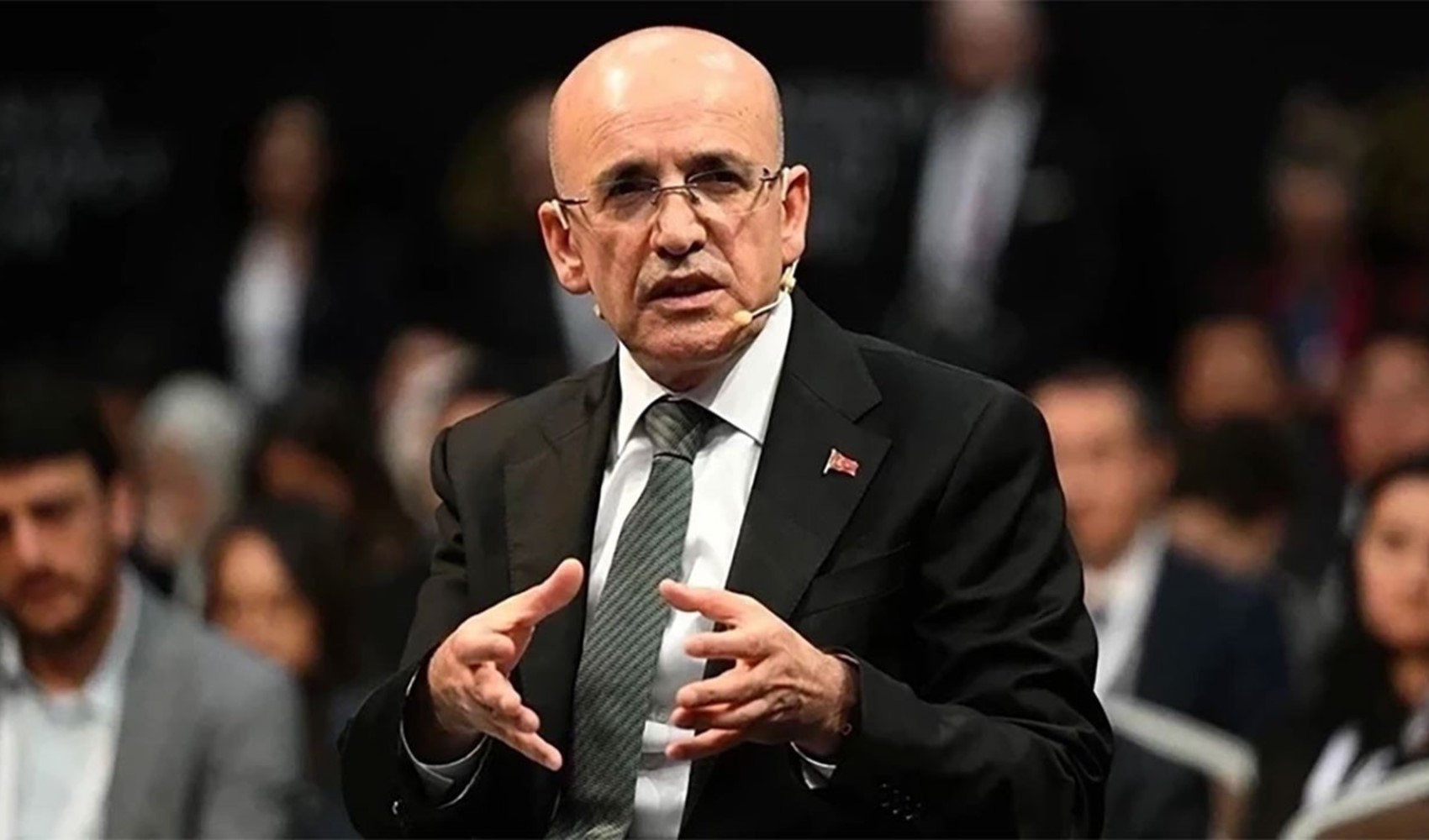 Şimşek beklentilerin üzerinde gelen enflasyona 'geçici' dedi