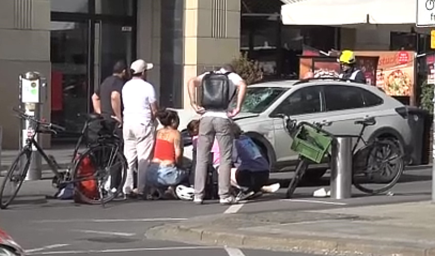 Almanya’da araçlı saldırı: 2 ölü, 3 yaralı