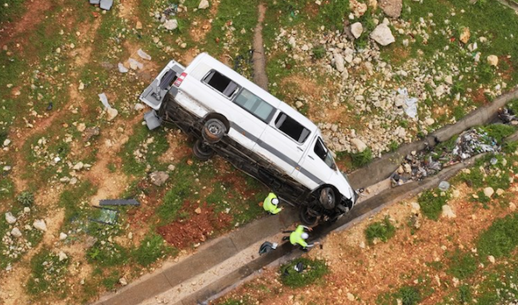 Gaziantep'te işçi servisinin devrilmesi sonucu 16 kişi yaralandı