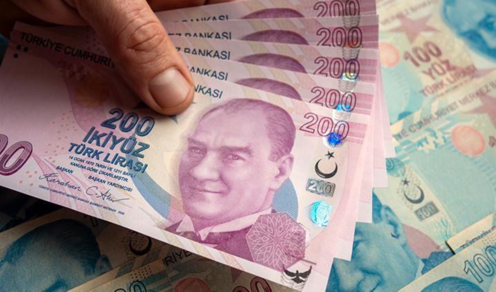 Asgari ücret ve emekli maaşında kayıp büyüyor